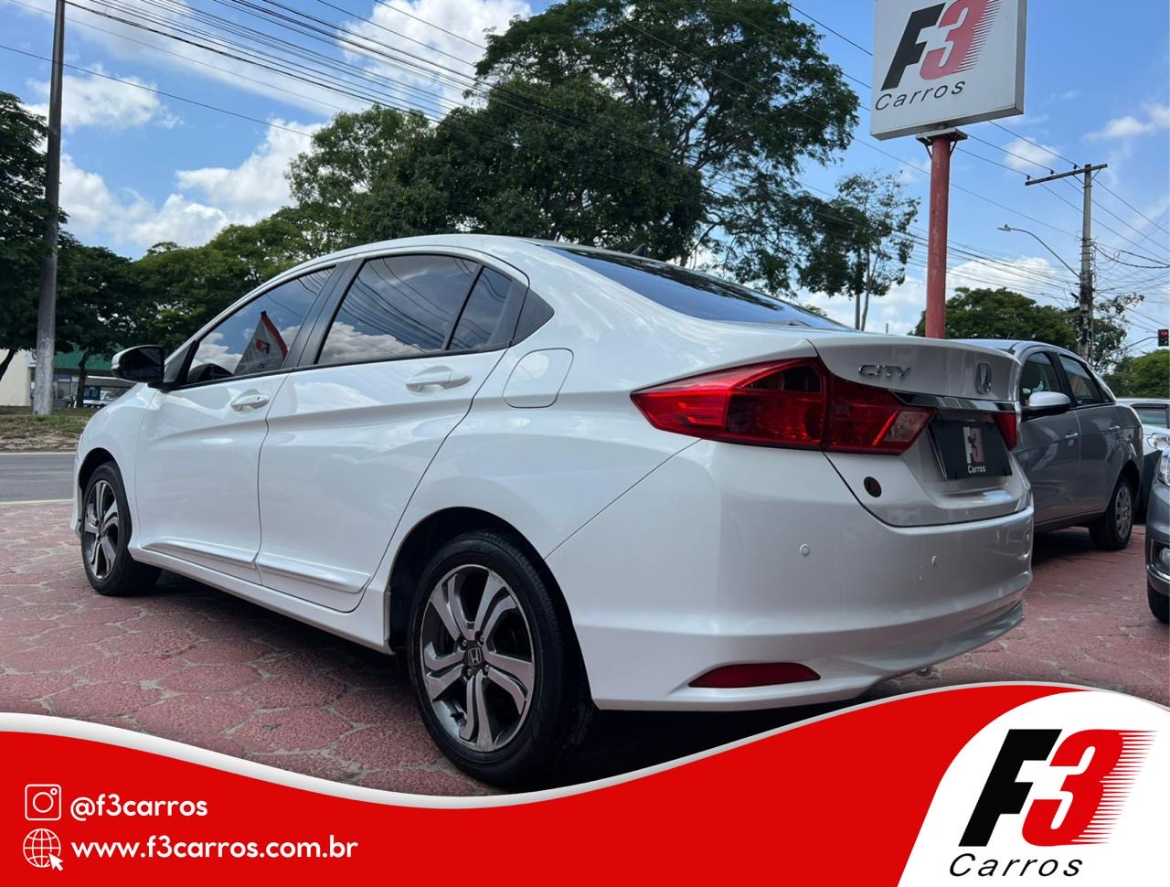 b2a545a5 21f8 4ef4 b904 63b449f459cf - Honda City LX 1.5 2017 Automatico (76.000km)